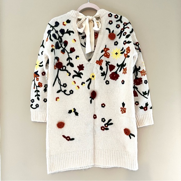 NWT Anthropologie Floral Appliqued Sweater Tunic Dress - Picture 4 of 16